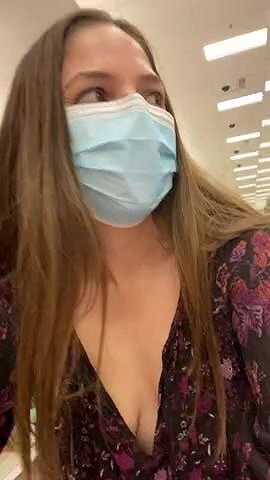 Horny Security Guard Caught Me Being Kinky in Public So_4530286d