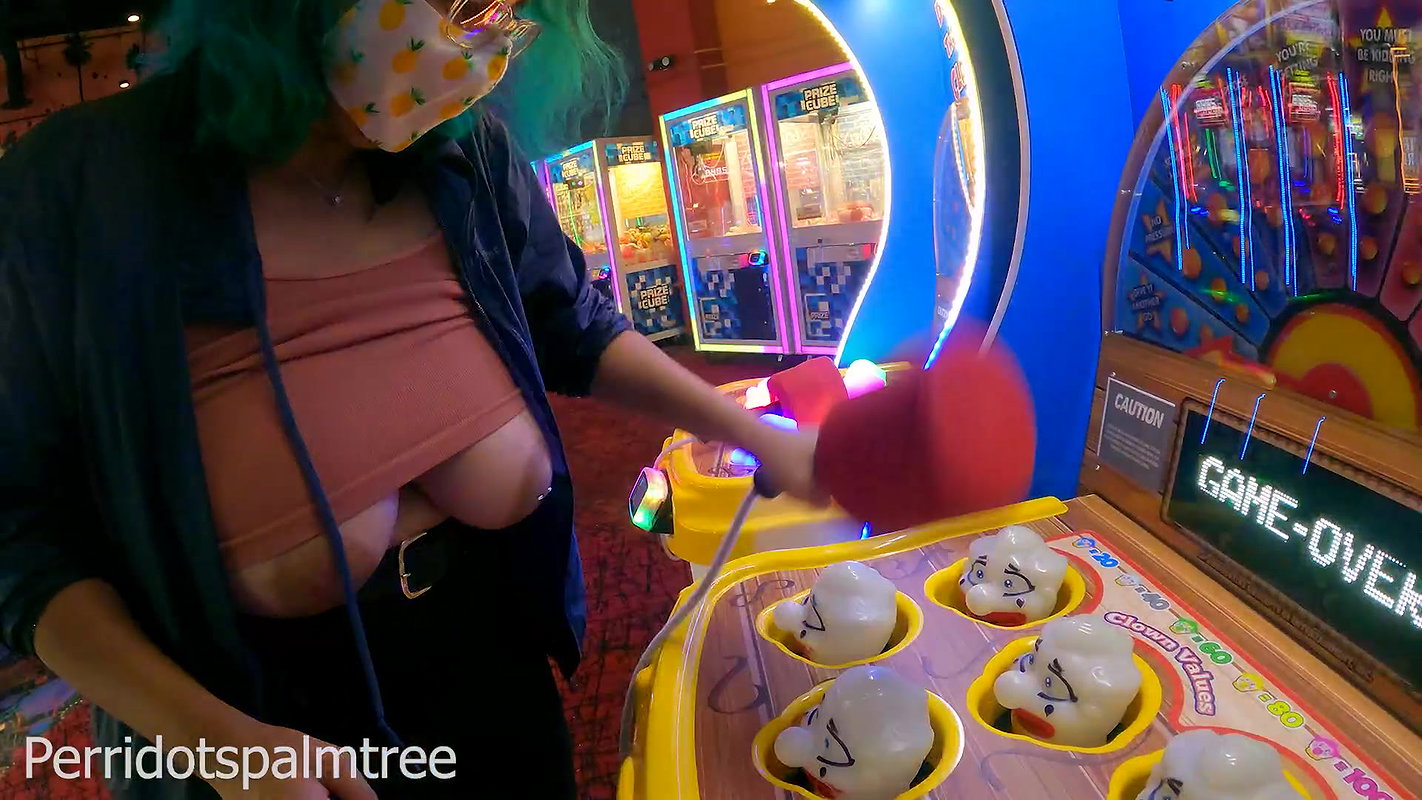 Kicking off naked season. Public nudity next to street_d465827d