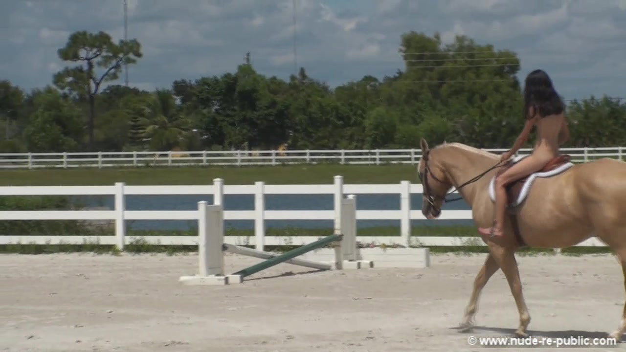 Lovely blonde girl Topless Beach Voyeur Public Nude boobs_2ee41a03