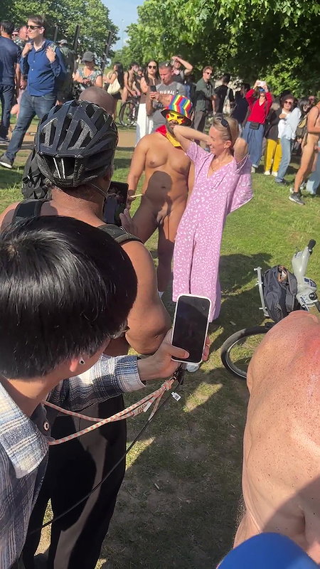 Magma Film Riding Cock in Public Park.mp4_d8c6fd74