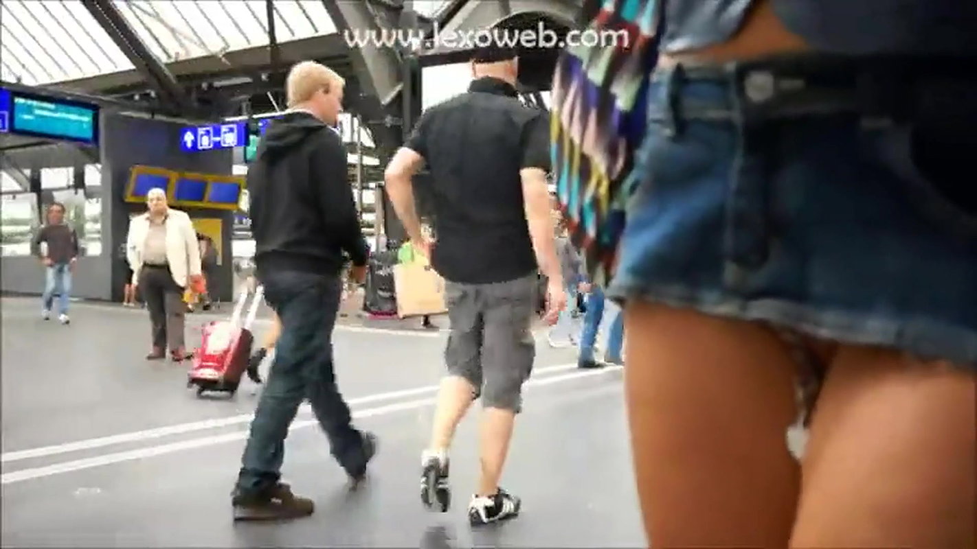 Naked guys free movie straight gay Public gay sex_c8e8e815