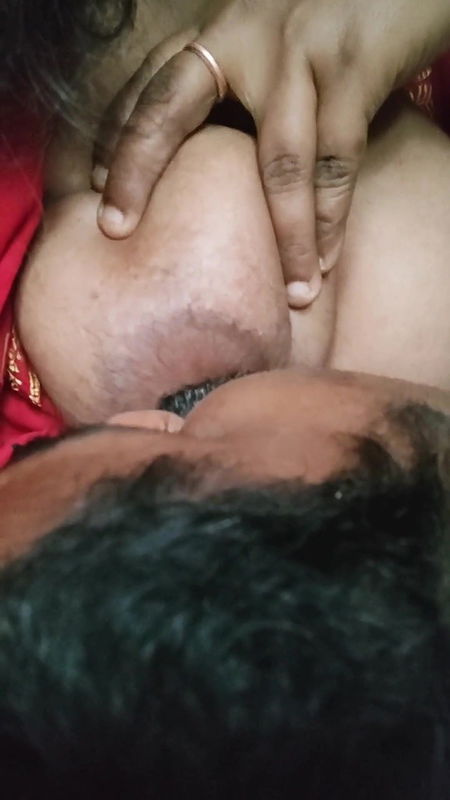 Mallu girl on top position and Hard fuking with boyfriend.