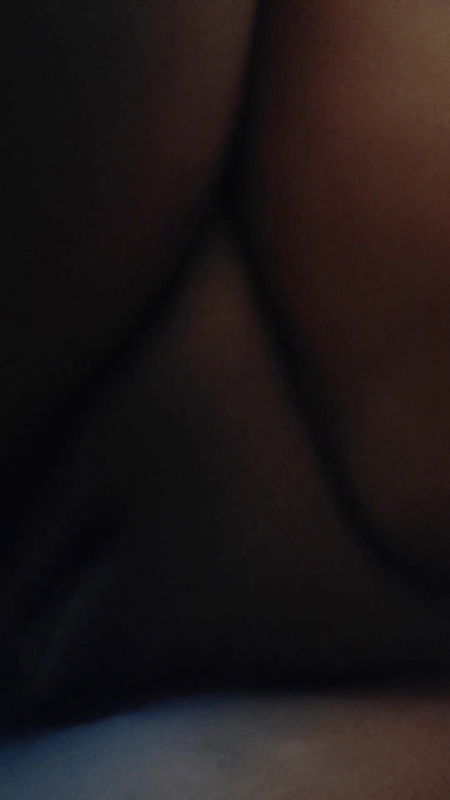 Mallu hot girl showing boobs and wet pussy.