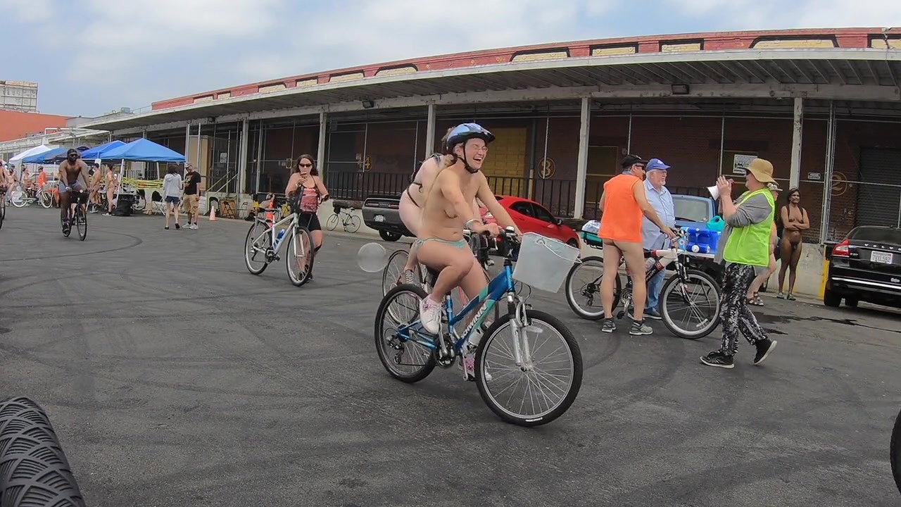 Photos of straight army men jerking off gay Public gay sex_fcaccbb0