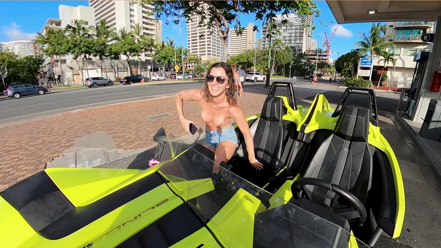 Public Agent – 20yr old French girl with pierced puffy nipple goes with local guy who makes her cum_88613458