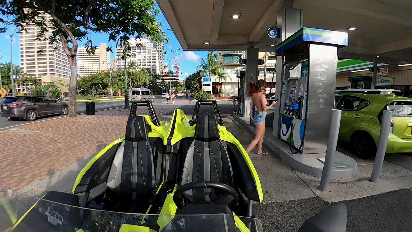 Public Agent – 20yr old French girl with pierced puffy nipple goes with local guy who makes her cum_88613458