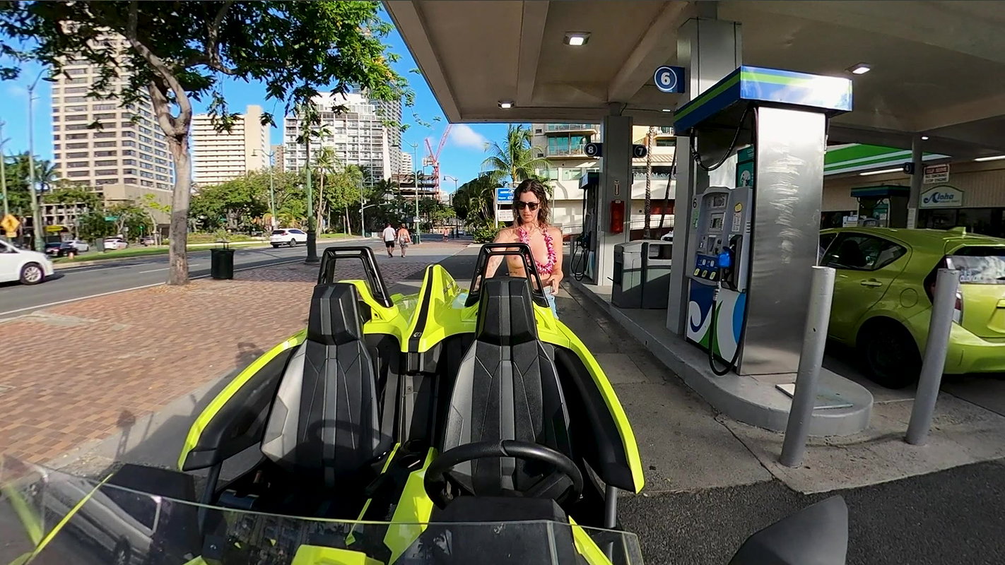 Public Agent – 20yr old French girl with pierced puffy nipple goes with local guy who makes her cum_88613458