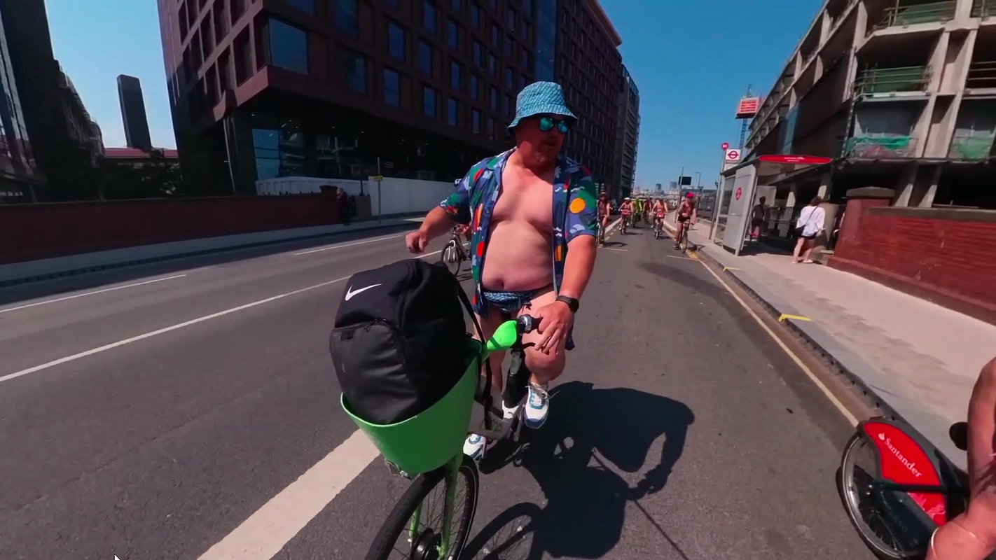 Public Cruising_8e710cc8