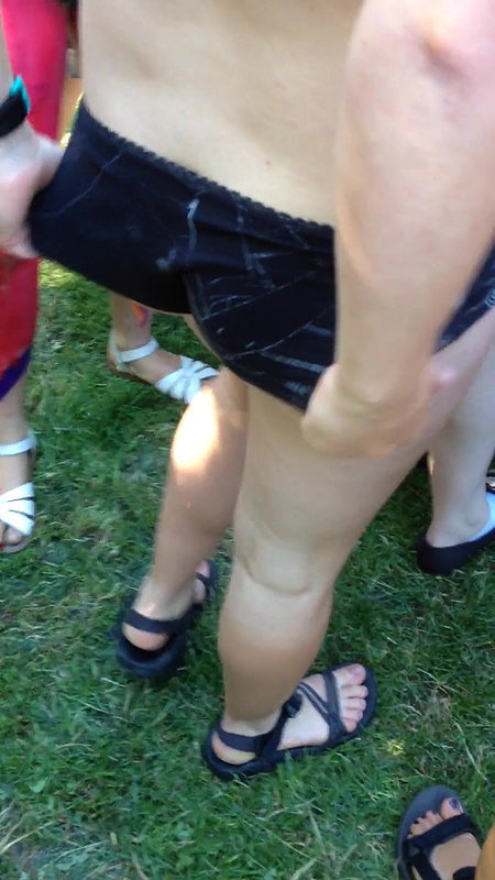 Public pissing through panties_a4feefee