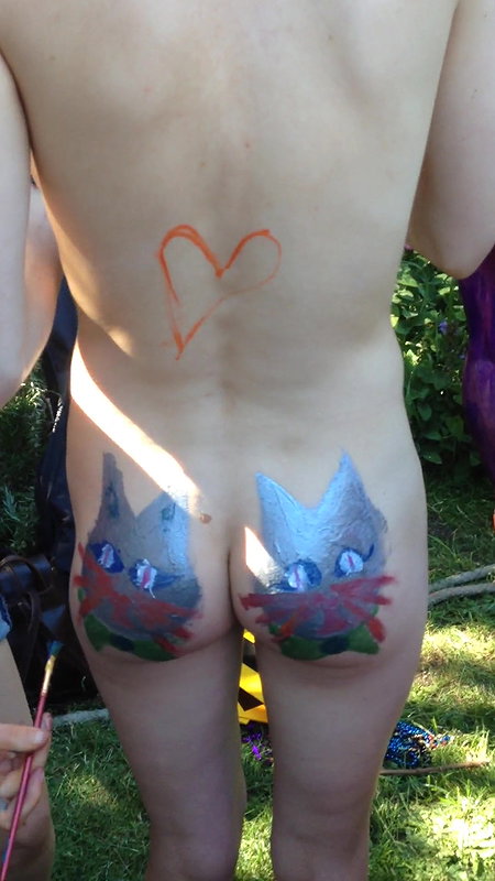 Public pissing through panties_a4feefee