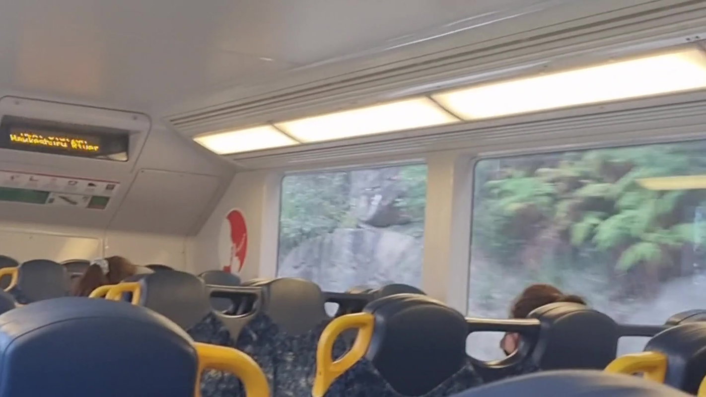 Slutboyben CAM4 Nympho Cock CUMZZZ in Public III_24371425