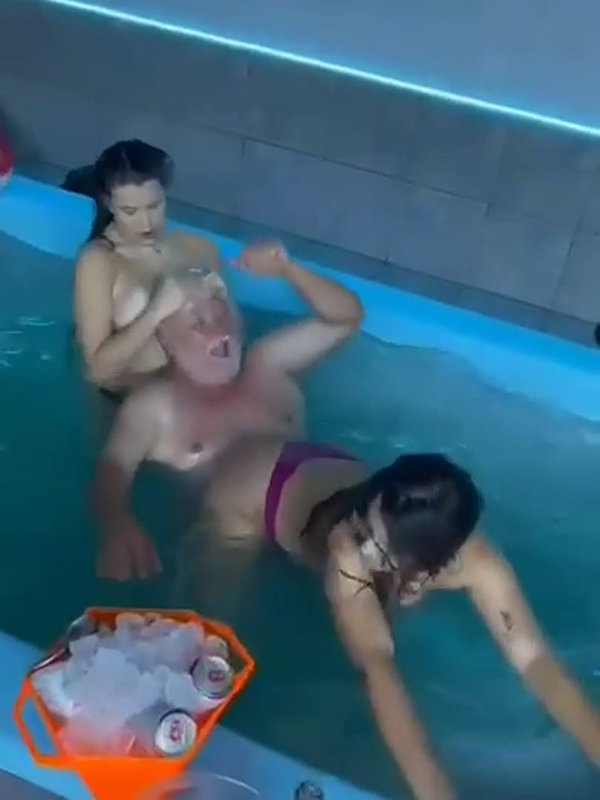 Teen threesome and public library big tits Desperate Arab Woman Fucks For Money_9bf3b6d5