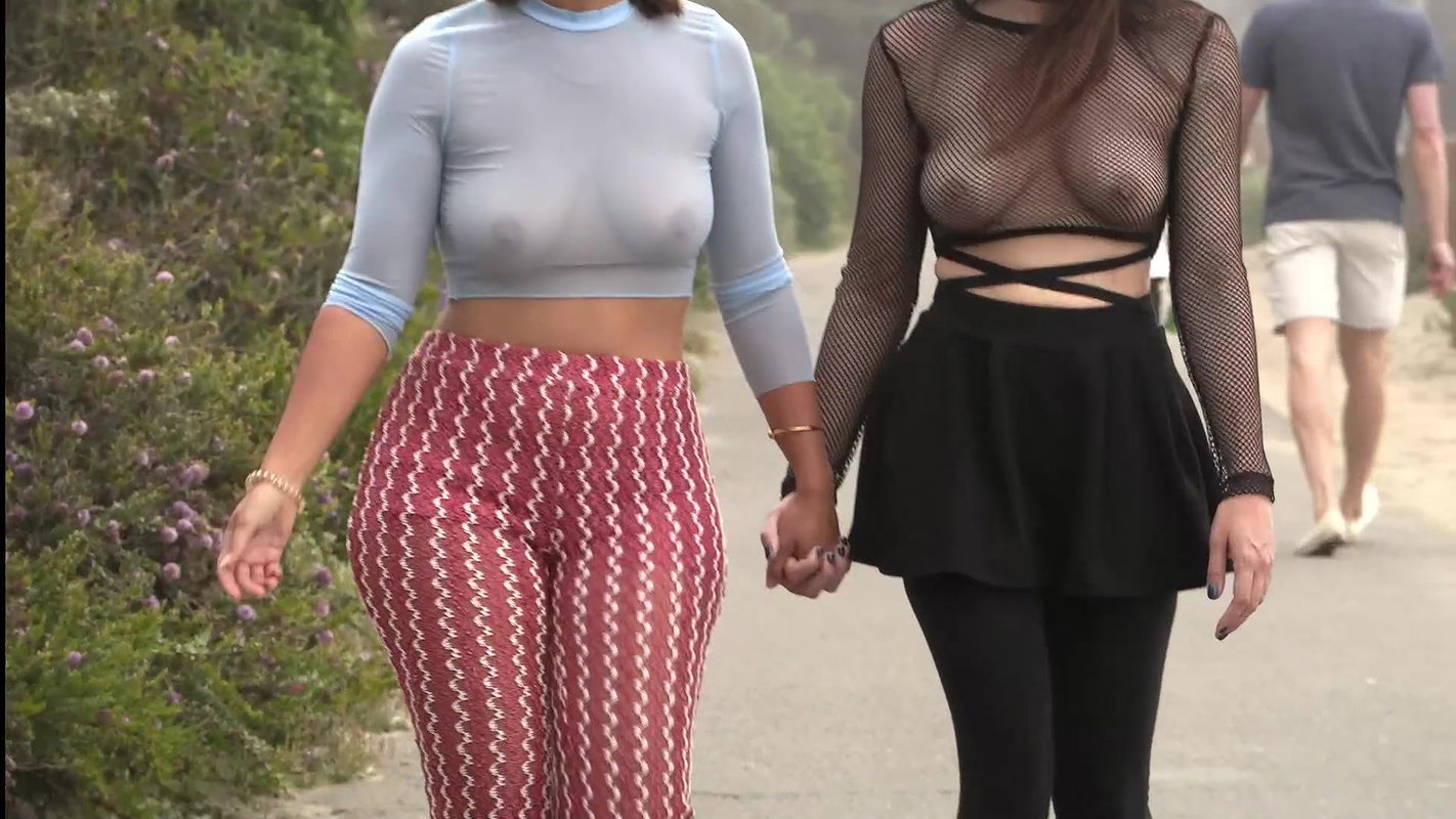 Thick Pussy Banged In Public_433a4d7a