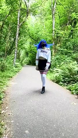 Tied hot brunette fucked in public_478bf167