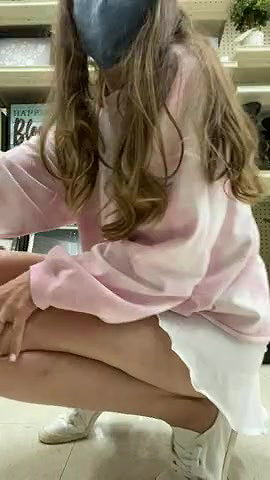 Twink jo in public_64901c0b