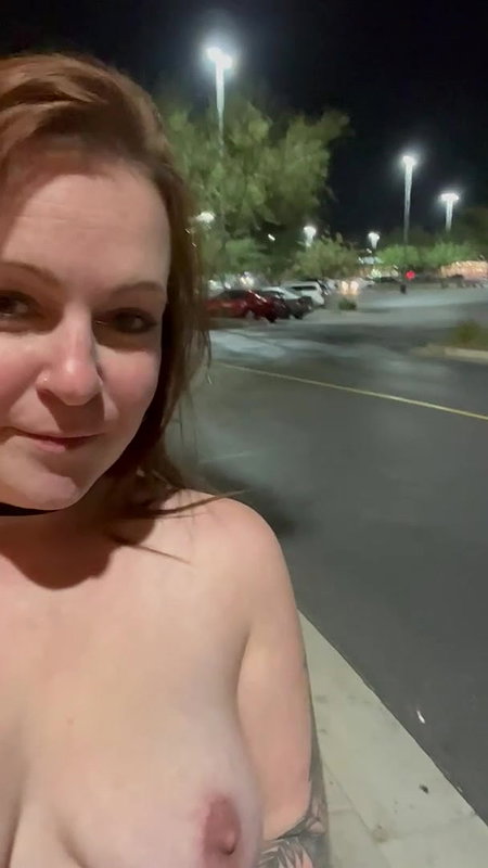 Very pregnant woman is fucked in public sex threesome orgy at a gas station_cf1c0094