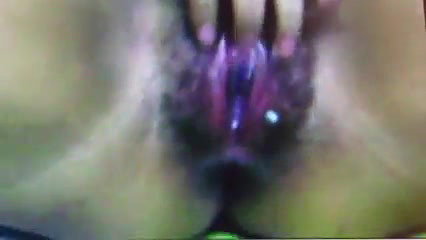 Amateur hairy girl fingering her wet pussy till orgasm on cam