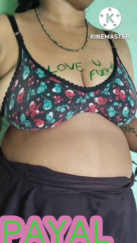 PAYAL BHABI KI NUDE DANCE IN ROOM.