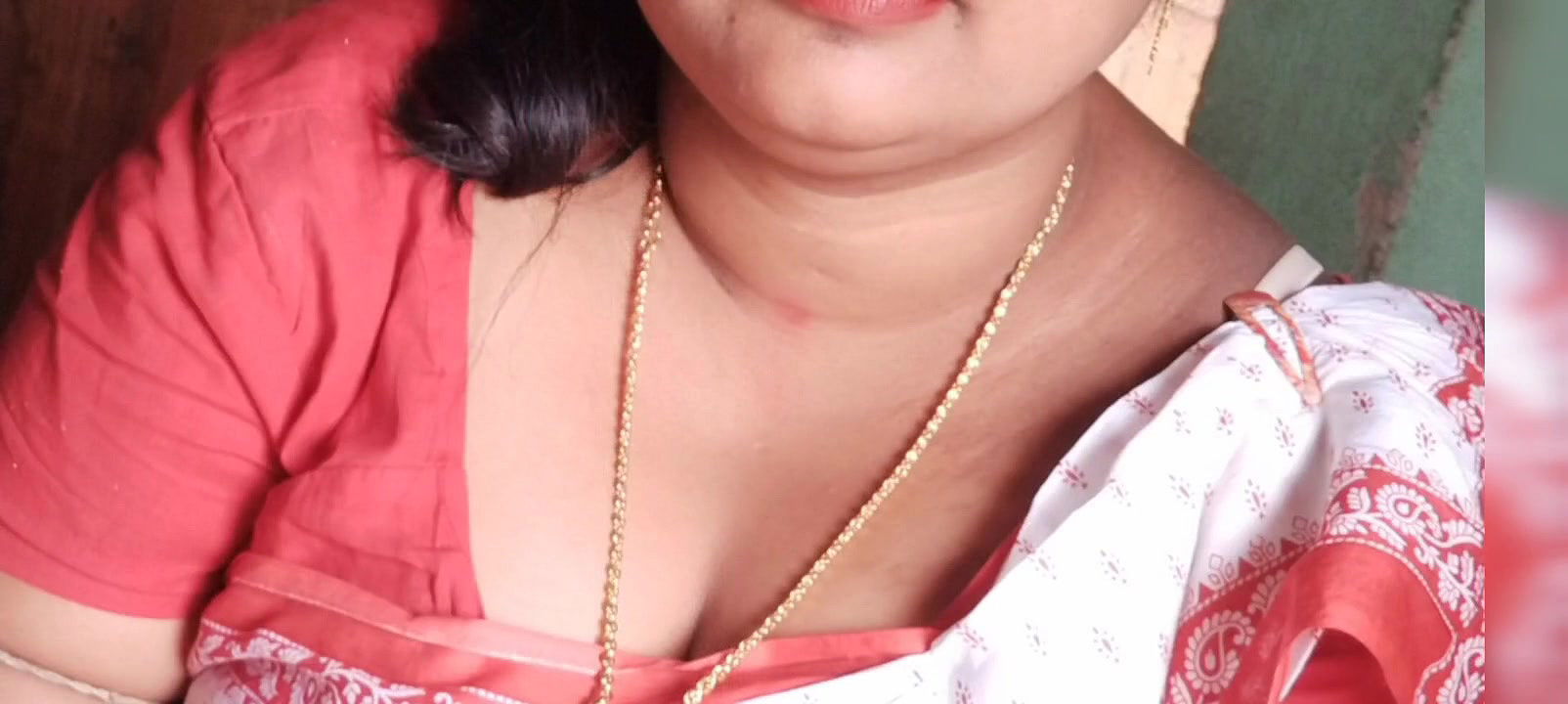 Payal bhabi ki nude sexy body ki kuchh gallery.