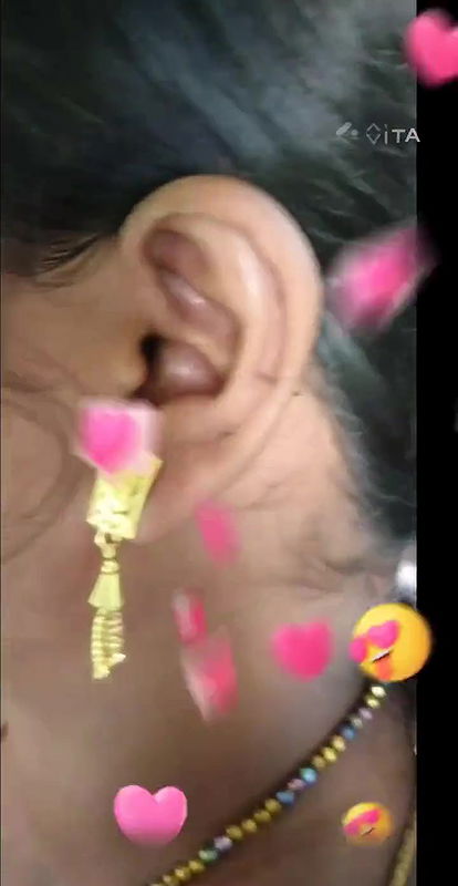 Payal bhabi ki short video boob show on camera.