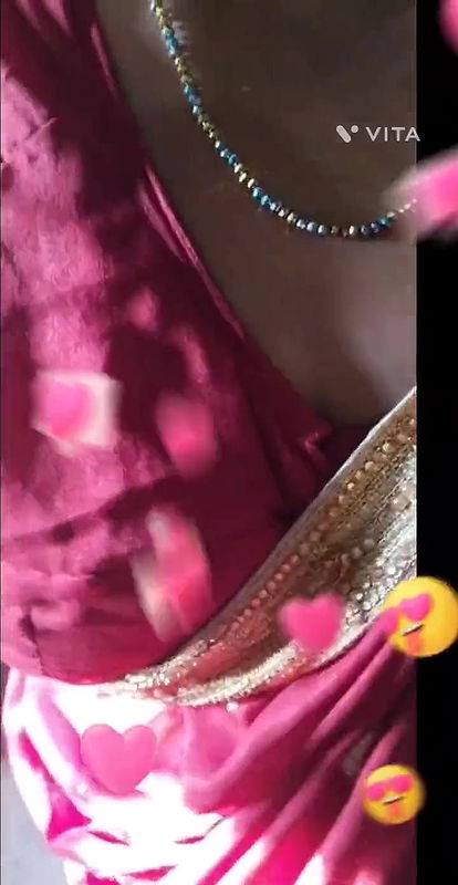 Payal bhabi ki short video boob show on camera.