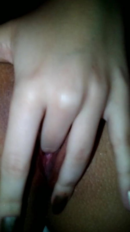 horny amateur girl rubbing her wet juicy pussy till pulsating orgasm on cam close up