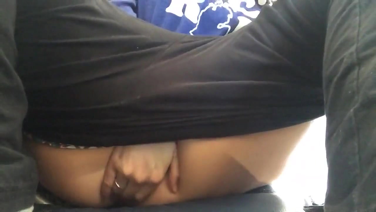 Horny girl toying ass and fingering pussy till orgasm on cam