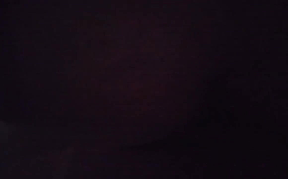 Raat mai girlfriend kai ghr mai ghus kar gumnam boy na choda.