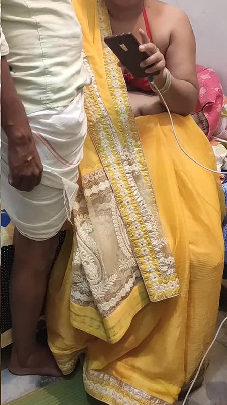 Sari with hot girl friend lovely figar.
