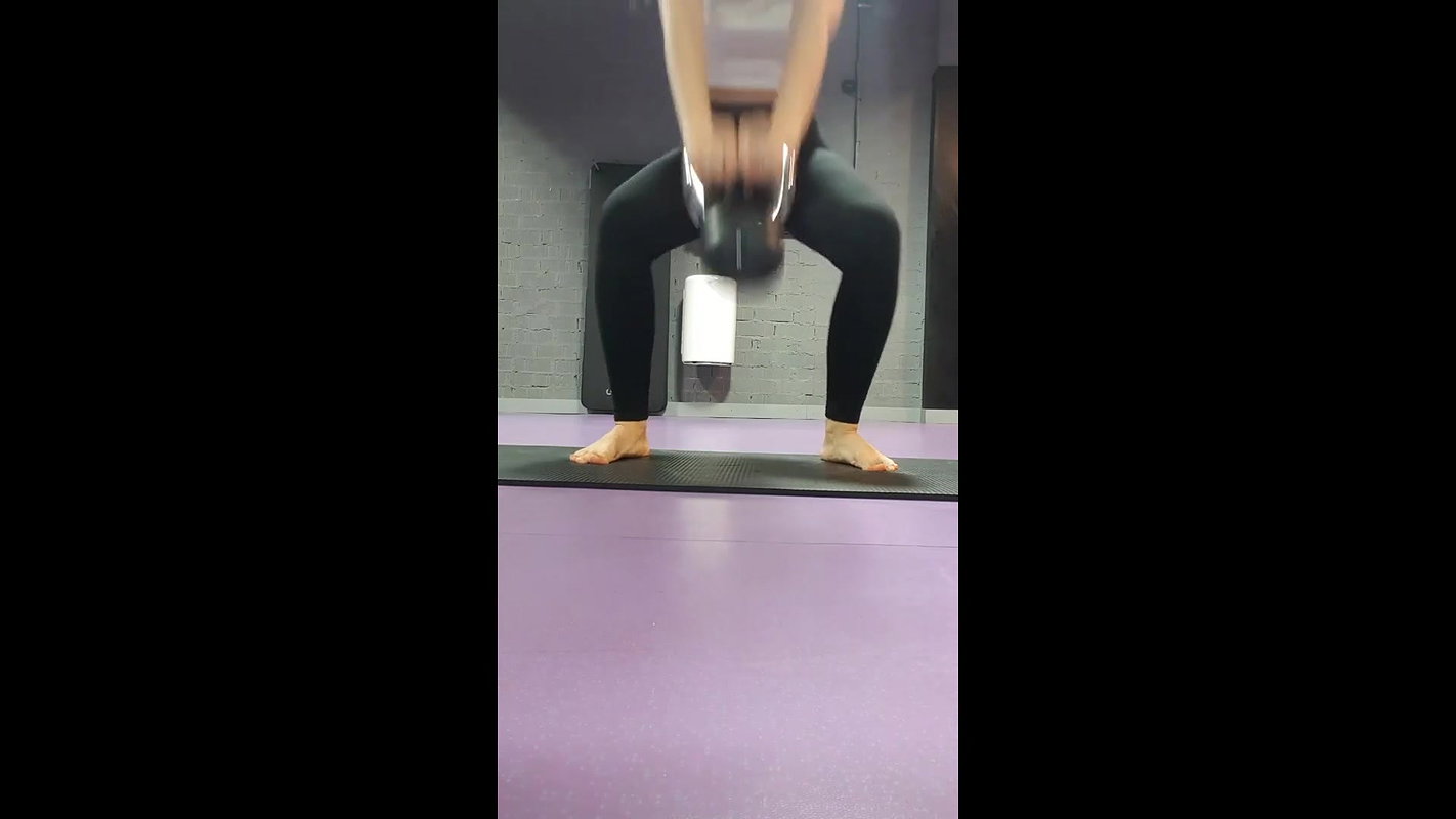 hot sexy fit amateur girl selfie masturbating till squirting orgasm after workout in the gym shower