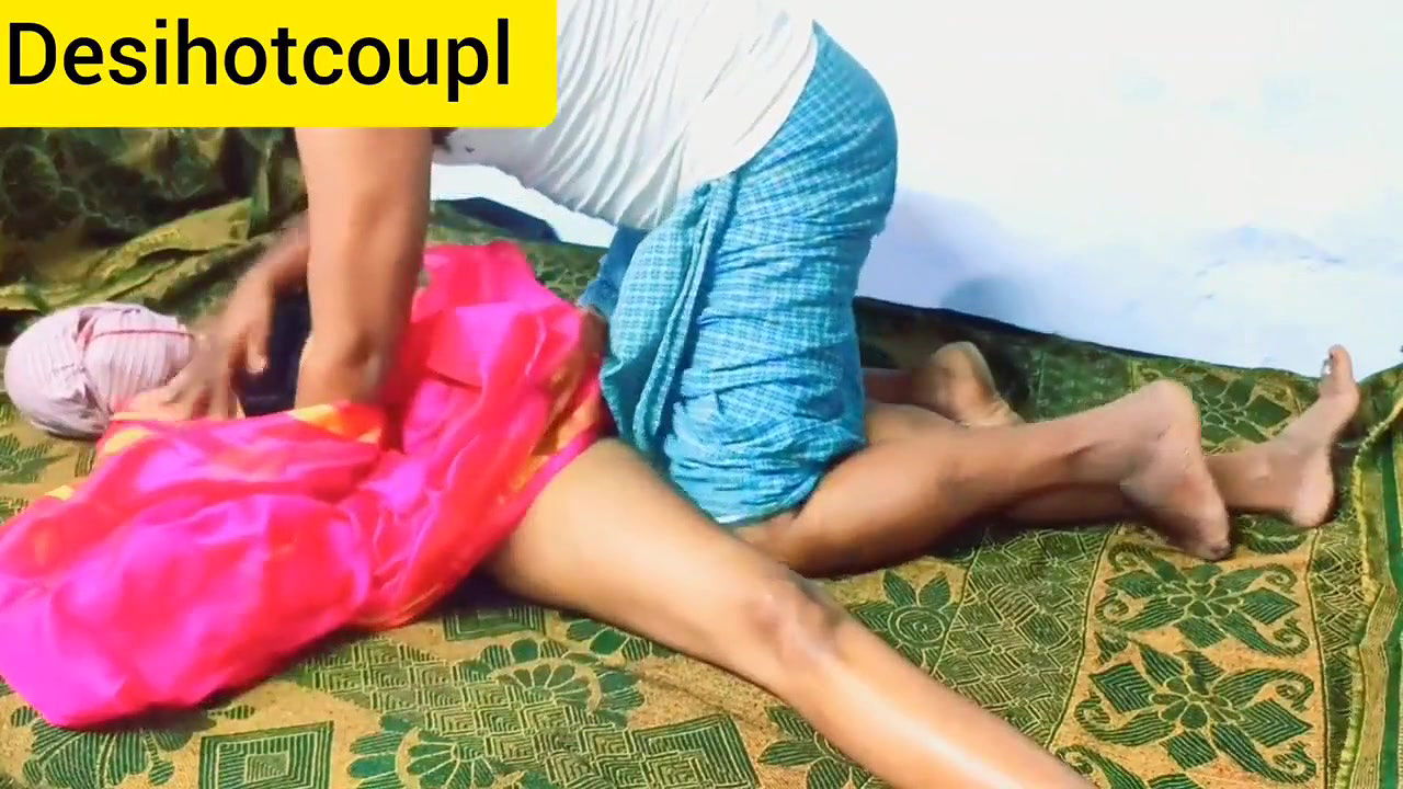 Sex with an Indian wife in a pink sari.