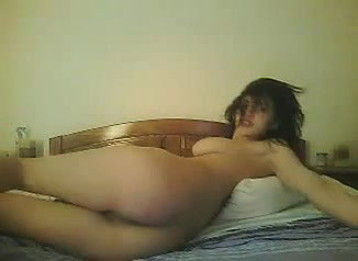 Super sexy girl masturbating and squirting on webcam