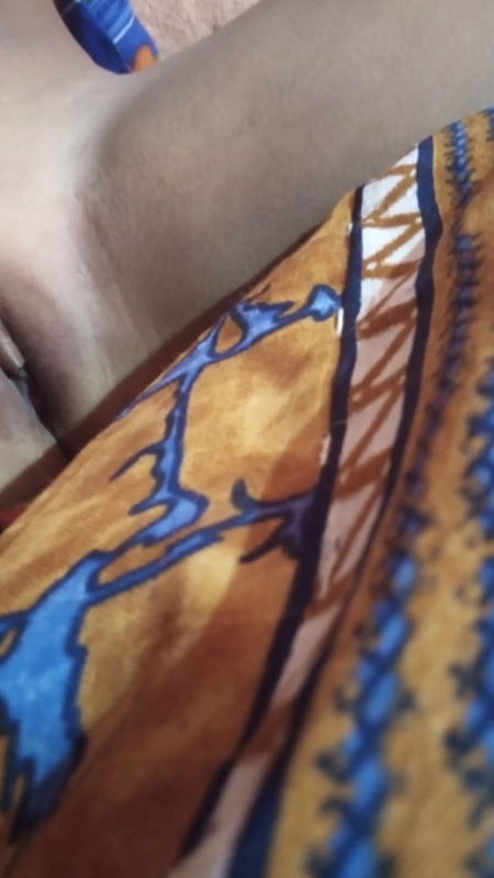 Sony ki choti bahan ki choot.