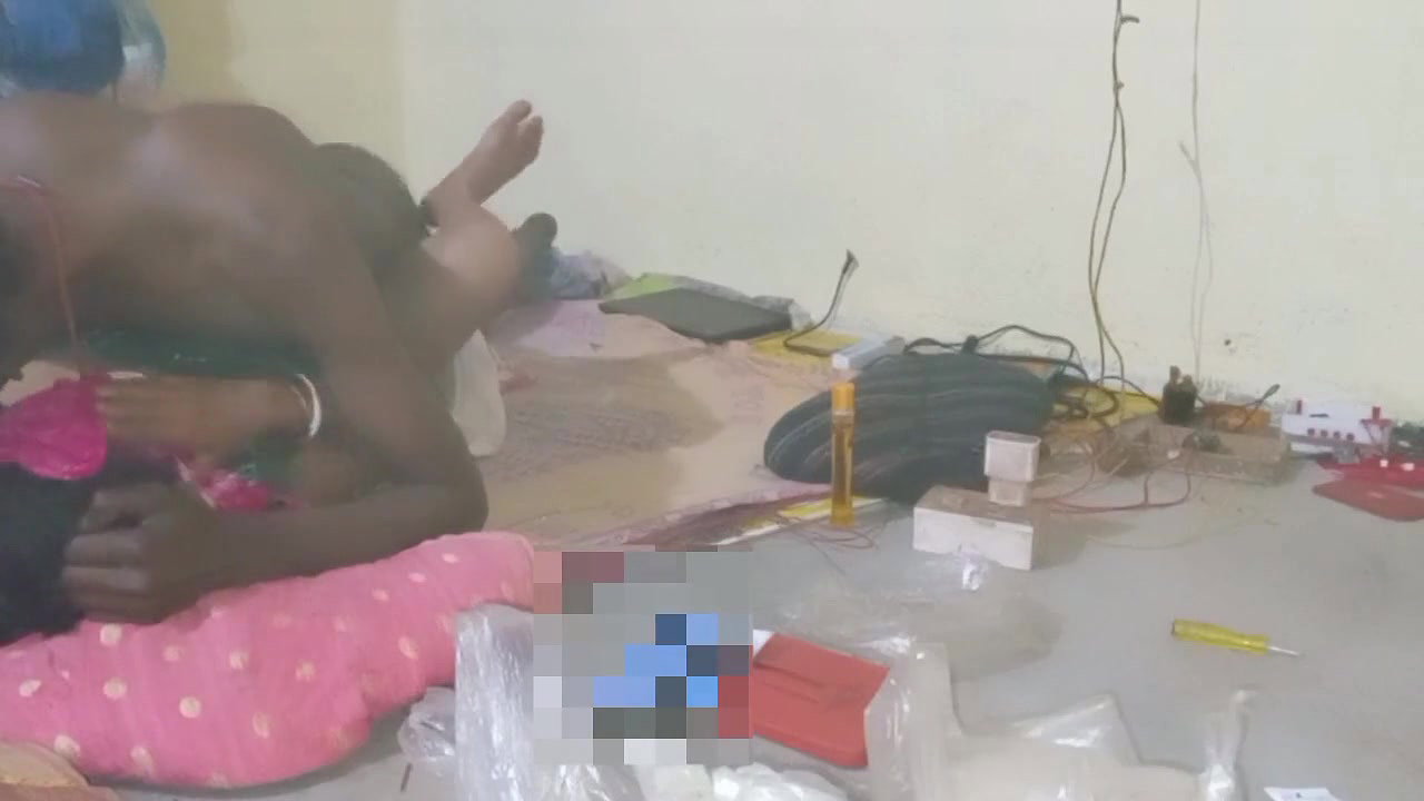 Chudai ki aunty ki first time part on