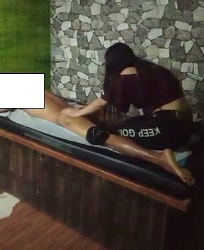 Another desi massage parlour video