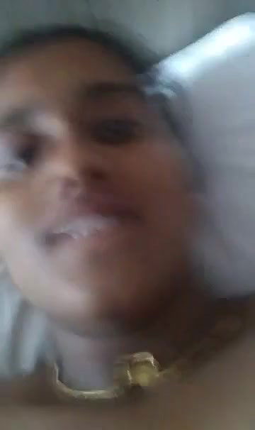 Hot Tamil Girl Enjoying with Lover in Hotel Pic’s+Video