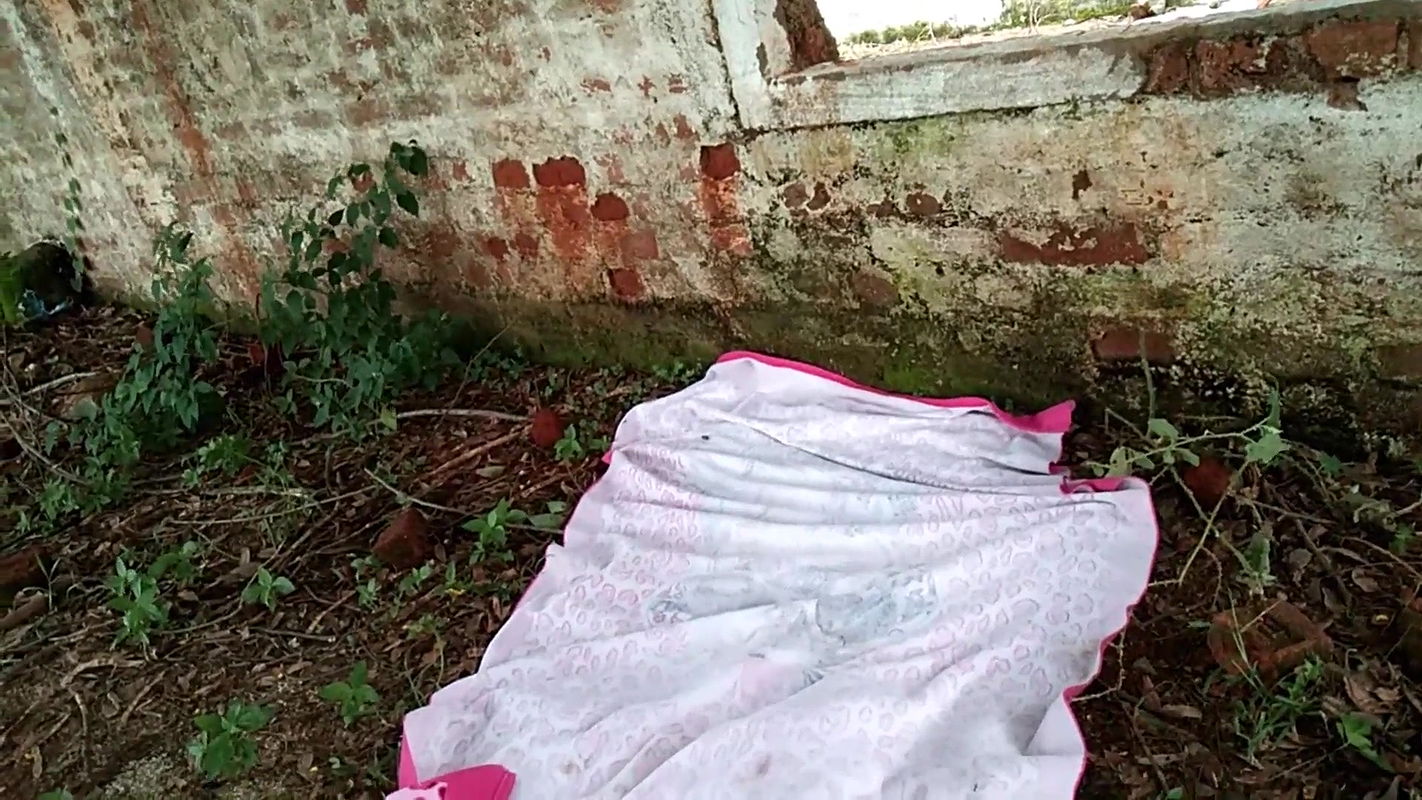 First Ever Outdoor Pissing Risky Public Sex With Stranger