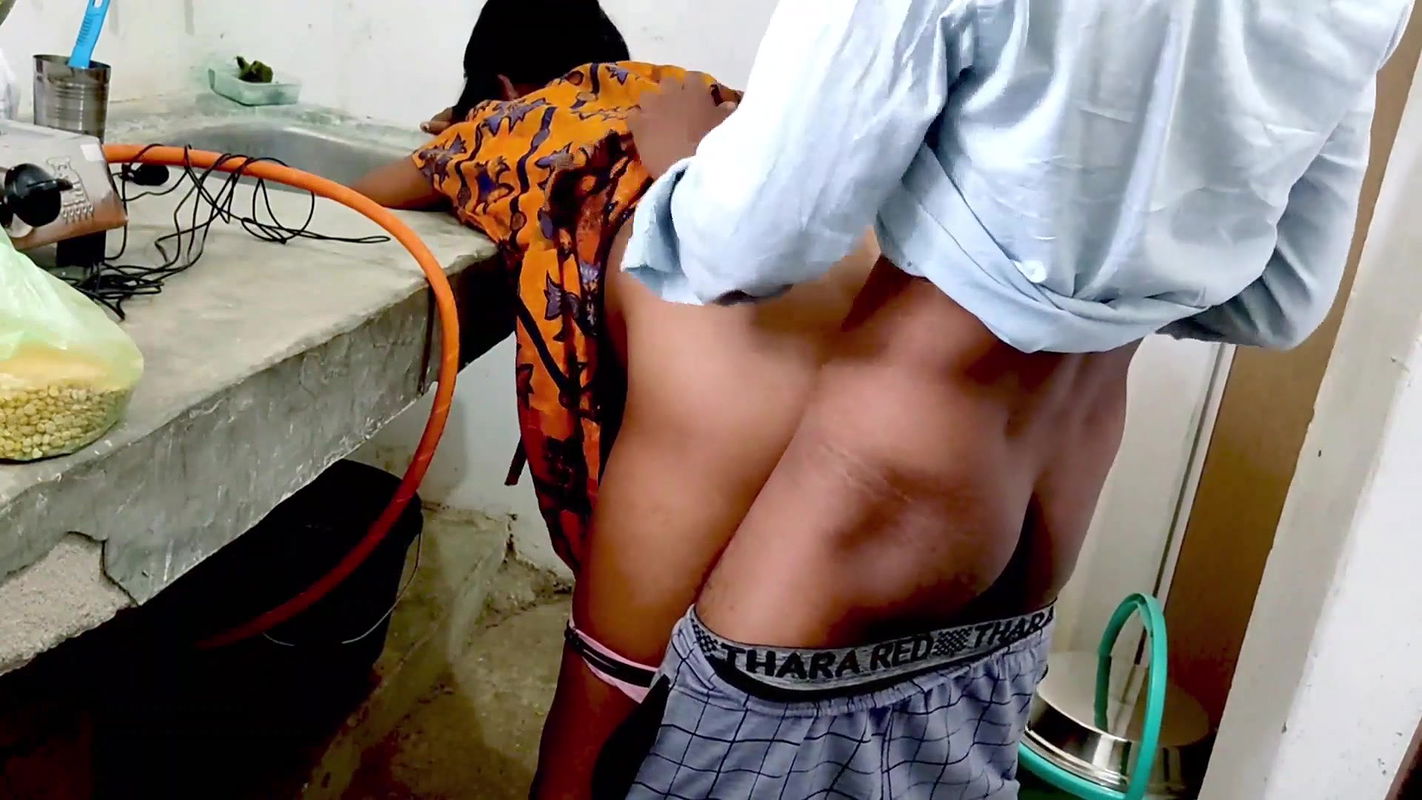 First time Fucking in Kitchen Without Her Mood When Family member In Dining Hall