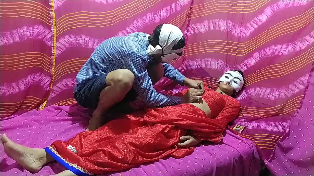 नई दुल्हन के साथ सुहागरात , भाग १