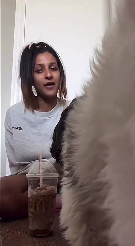 Insta Babe Accidentally Boob Show