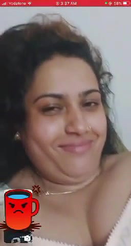 Unsatisfied Sexy Bhabi Fingering Her Creamy Pussy
