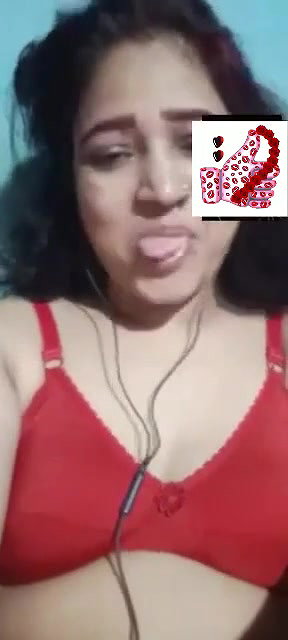 Beautiful Horny Bhabi Fingering