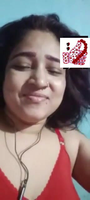 Beautiful Horny Bhabi Fingering