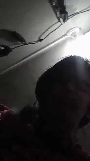 Beautiful Girl Showing Boobs & Pussy