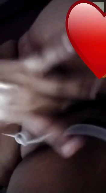 Chubby Bhabhi Nude Selfie