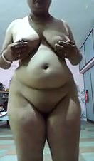 Gujju Bhabhi Nude Selfie