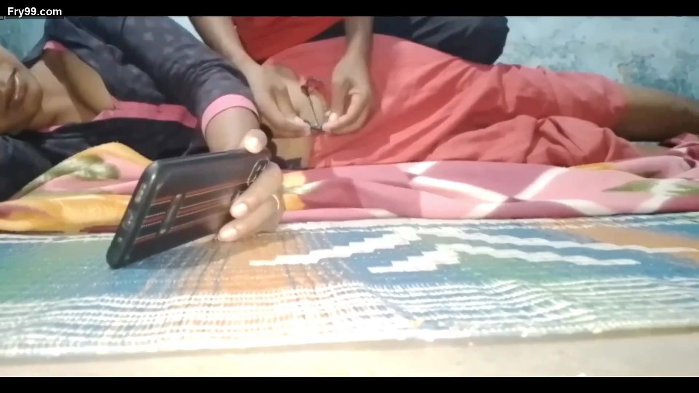 Desi Bhabhi Blowjob and Fucked