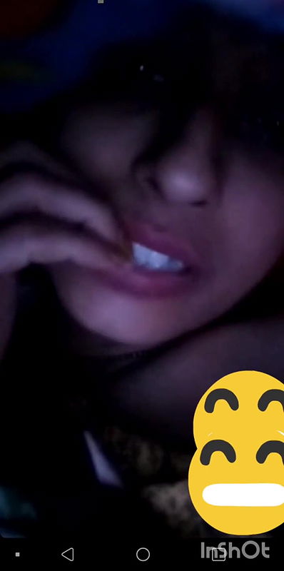 Aunty Shows her Boobs and Pussy on VC