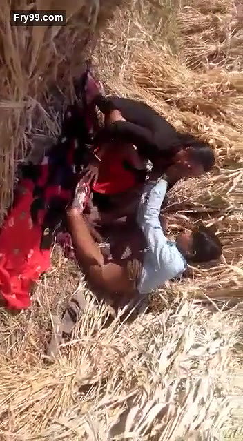 Dewar Bhabhi Fucking