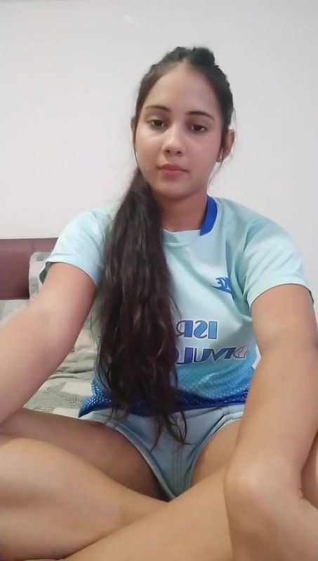 Cute Young Girl Stripping and Showing Yummy Boobs & Pussy